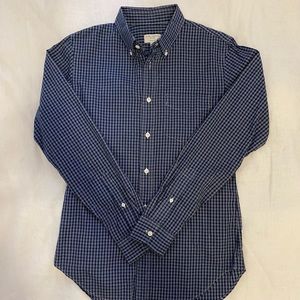 Club Monaco men’s button down shirt